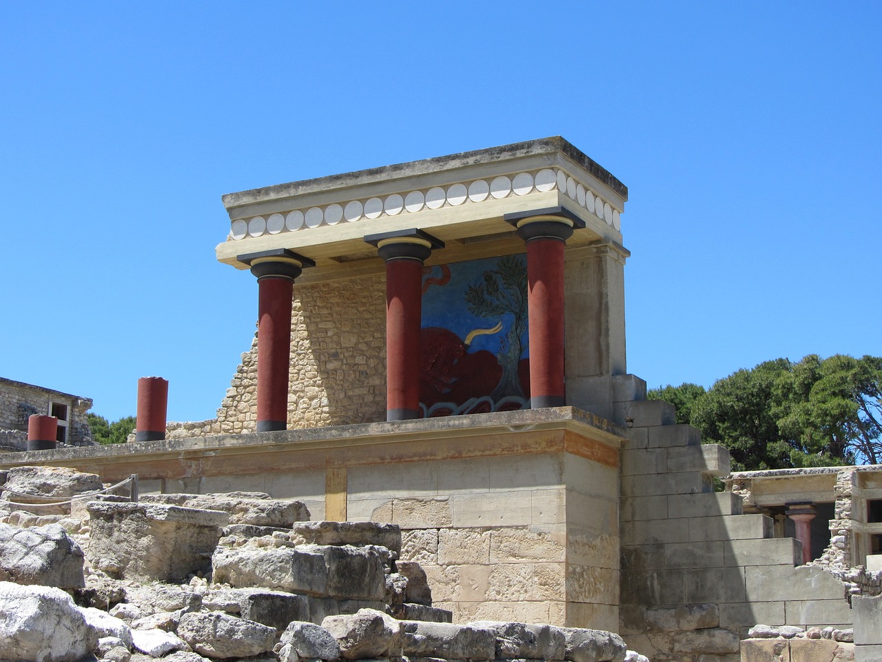 The Secrets of the Minoan Civilization's Art